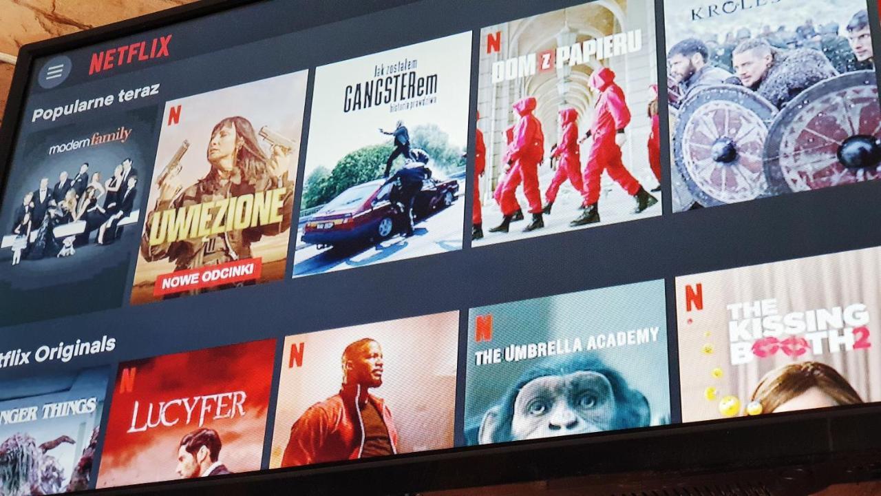 Pokoj Prywatny Ze Smarttv, Netflixem I Antresola Apartment Katowice Exterior photo